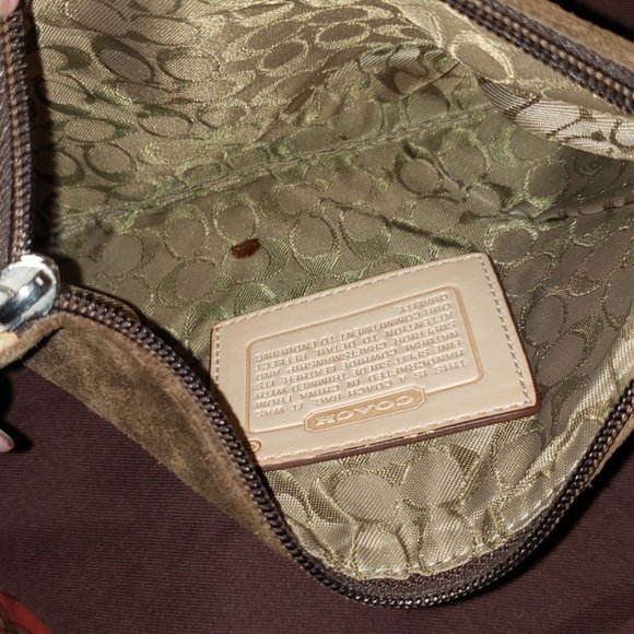 Coach wristlet - Picture 3 of 4